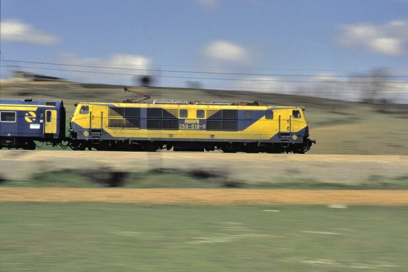 930406ab.jpg