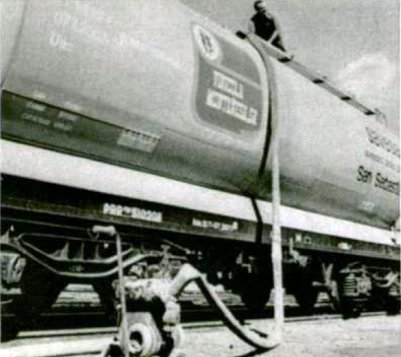 Cisterna Vitivinícola PRR-510208 en 1981.jpg