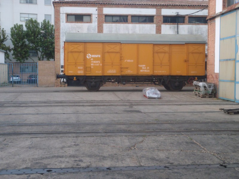 PB013416.JPG