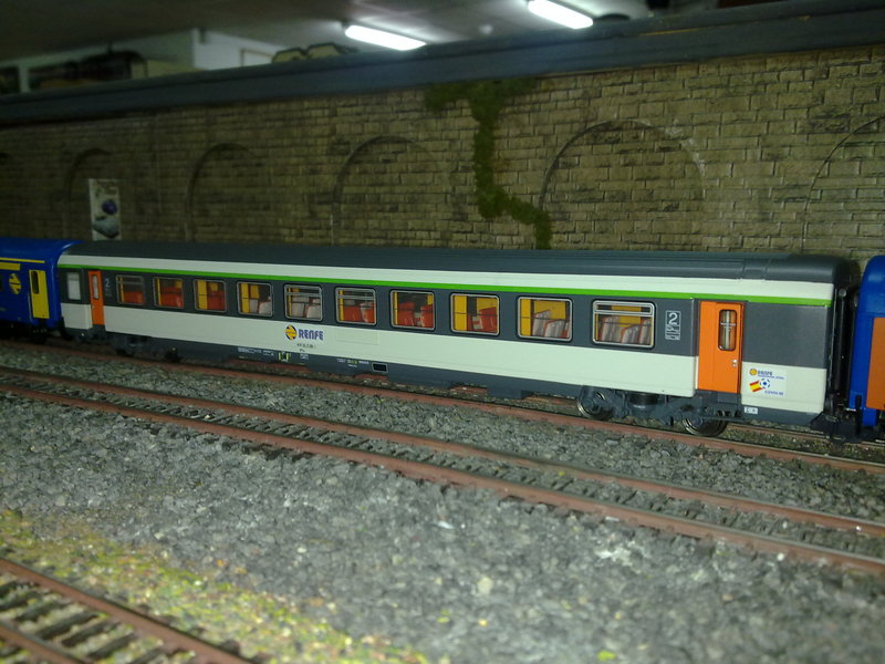 29042011682.jpg