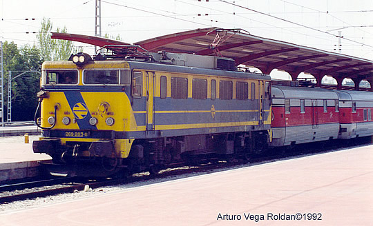 renfe_269_103.jpg