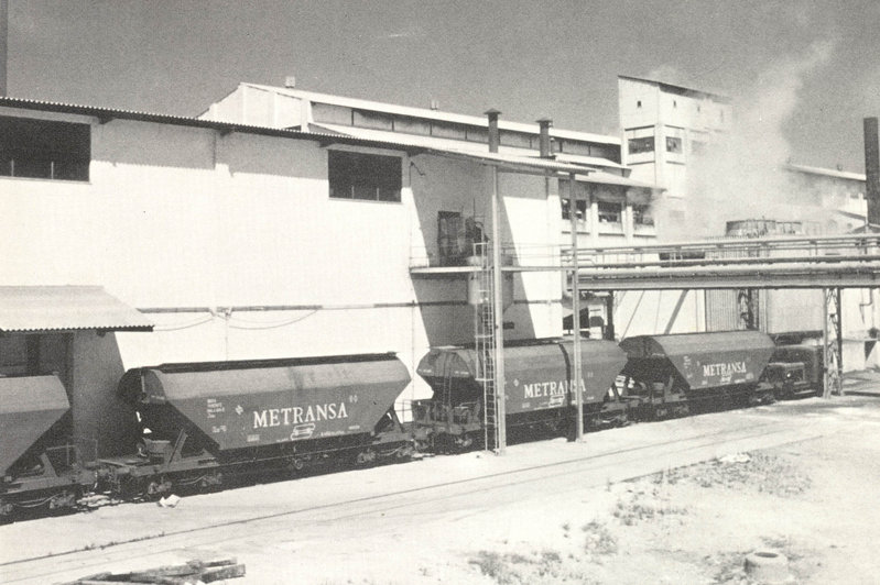 TT5 Metransa transporte azucar años 70.jpg
