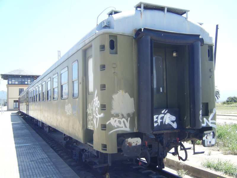 Coche apartado.JPG