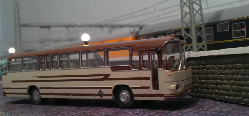 21052011325.JPG