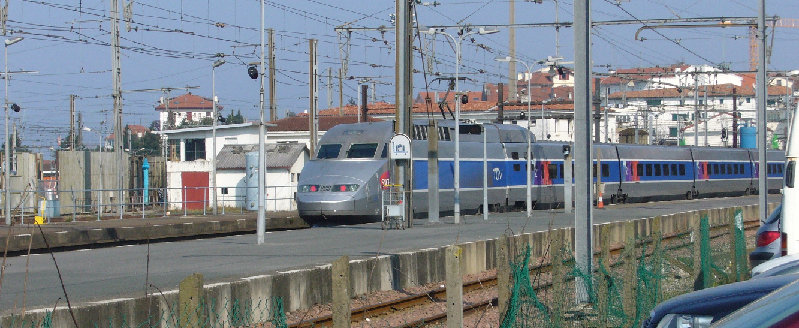 TGV ADIOS ADIOS.JPG