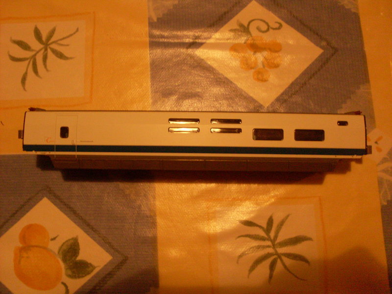 cafeteria con errores lado 1.JPG