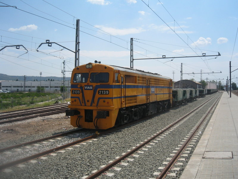 321-8.JPG