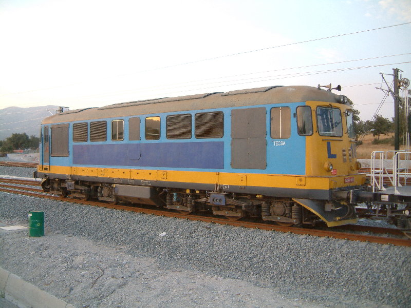 ave 004.jpg