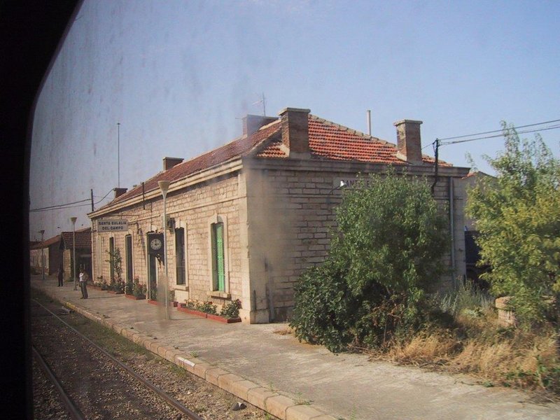 Santa Eulalia desde el tren.jpg