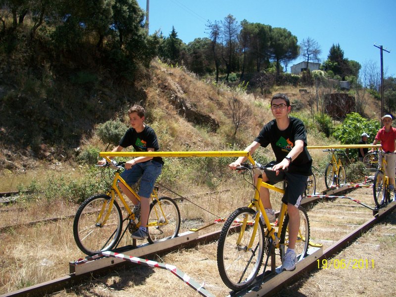 David y yo en las biclonetas.JPG