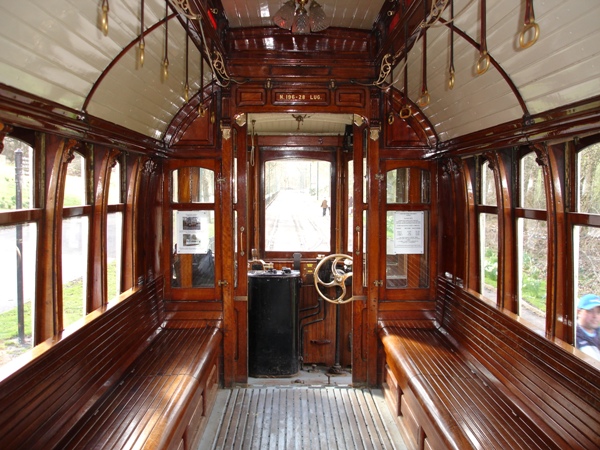 196 inside.JPG