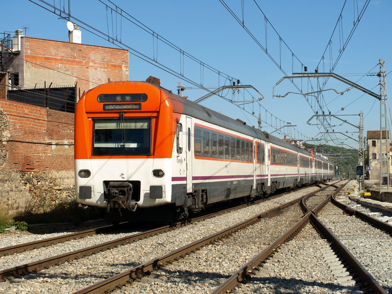 573.JPG