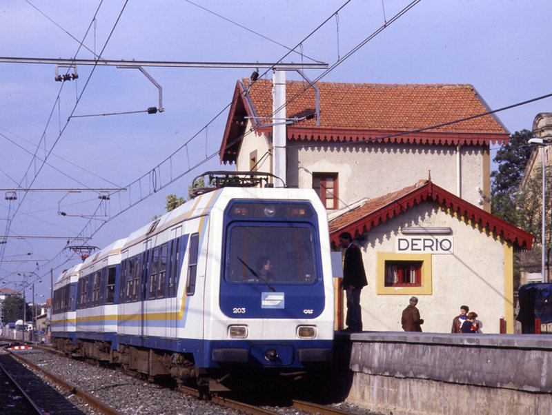 ETB 203 Derio, 7-11-1990 (Josep Miquel).JPG