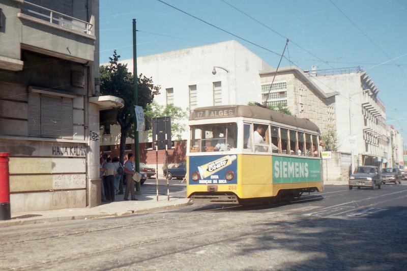 img098.jpg
