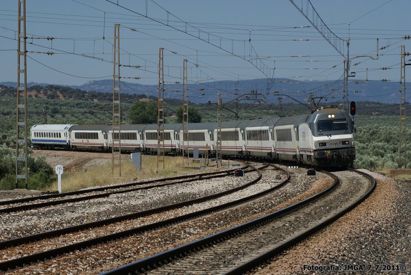 252 Arco en Vilches.JPG