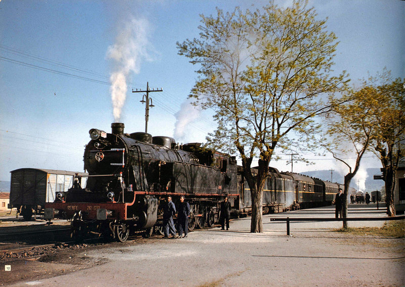 PAG044.jpg