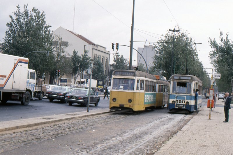 img413.jpg