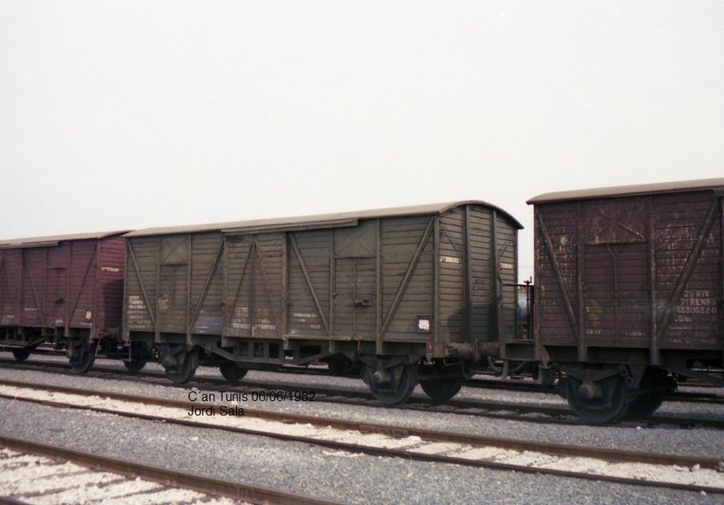 J.300190 C-28.08.jpg