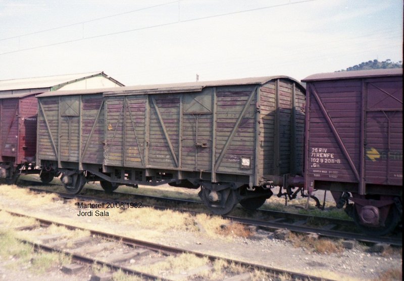 J.300669 C-28.21.jpg