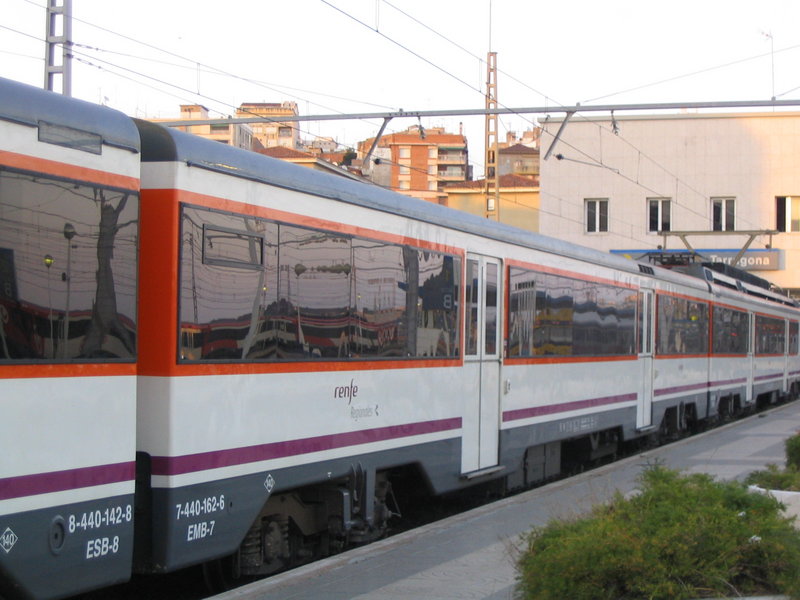 440-126R_TARRAGONA_2006-04-IMG_0027.JPG