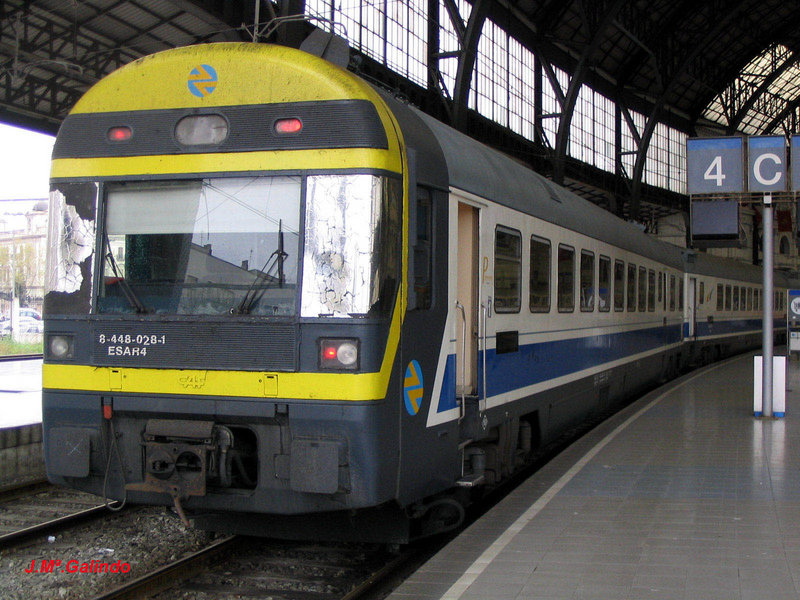 448-028C_BARCELONA FRANÇA_2004-04.jpg