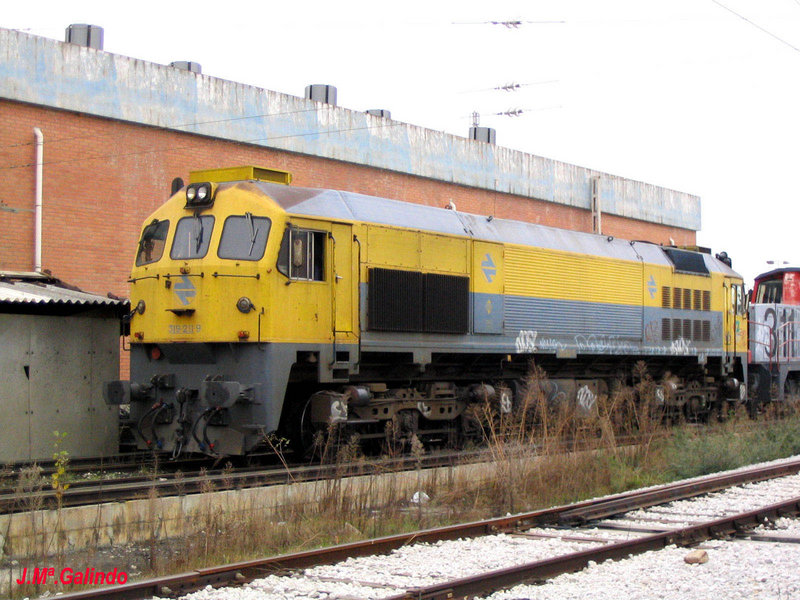 319-211_DEP.CAN TUNIS_2003-12.jpg