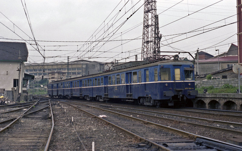 433-580+WR 384+WRc 388 llegando a Olabeaga procedente de Bilbao-La Naja. (6-5-87).jpg