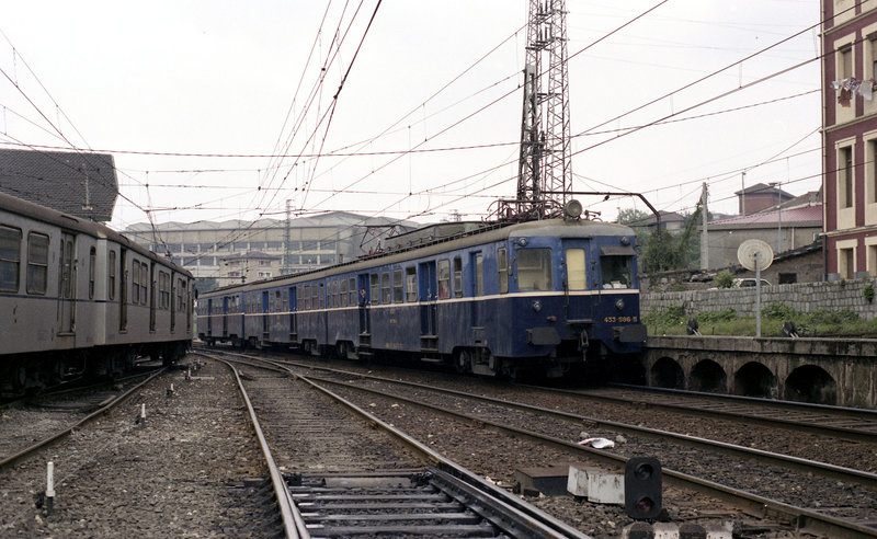 (433-586+WR 386+WRc 380) Olaveaga. (6-5-87).jpg
