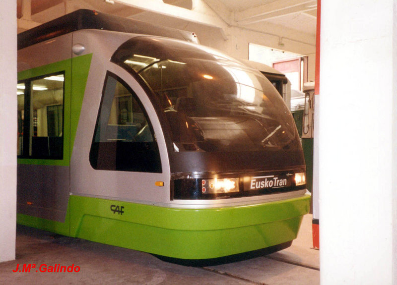 TRAM BI MAQUETA_MUSEO AZPEITIA_2001-10.jpg