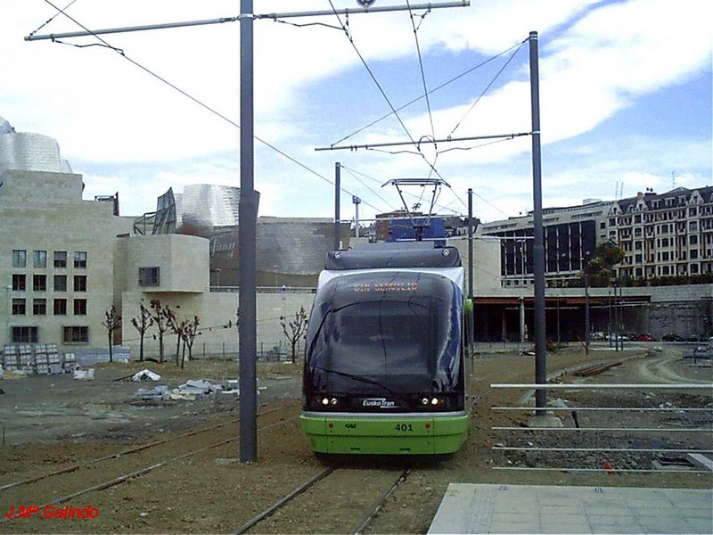 TRAM BI 401_BILBAO_2003-05-3.jpg