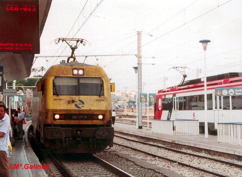252-017_TARRAGONA_2000-08.jpg