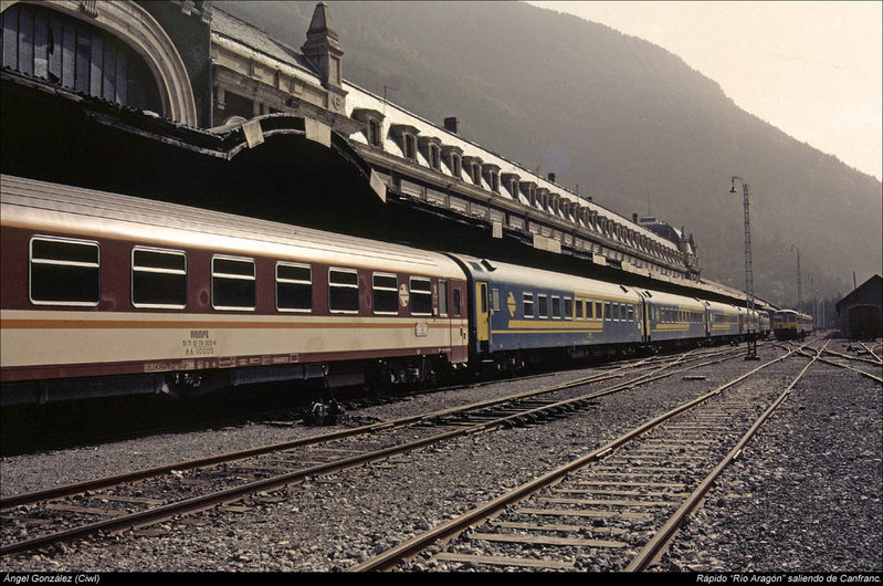 CIWL0509.jpg