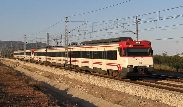 UT447005017.jpg