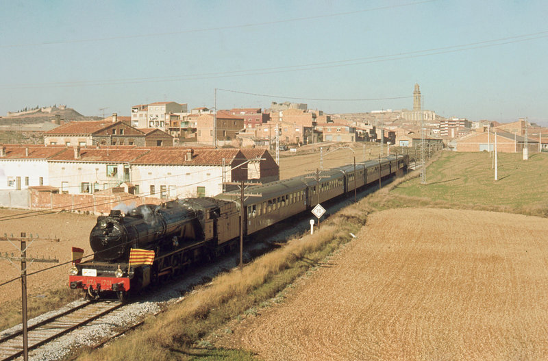 1700xCalaf.jpg