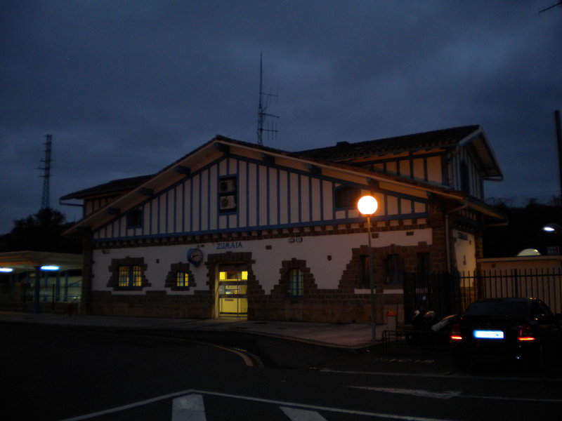 Zumaia de noche.JPG