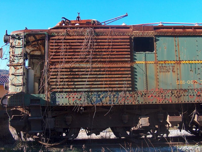 281-006-7-JB-16.JPG